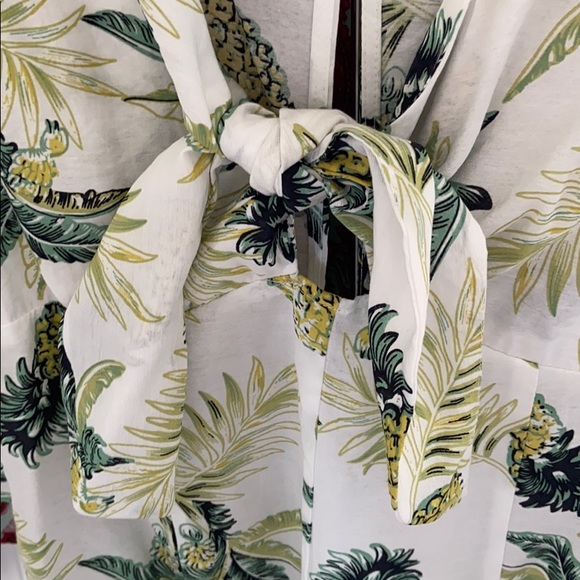 Pineapple Romper!! - NWOT - Picture 2 of 3